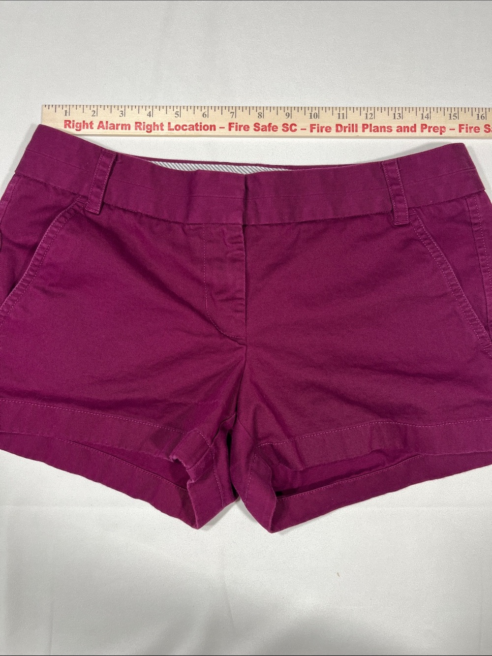 J.Crew Chino Rolled‎ Cuff Shorts Berry Magenta Women’s Size 4 Cotton